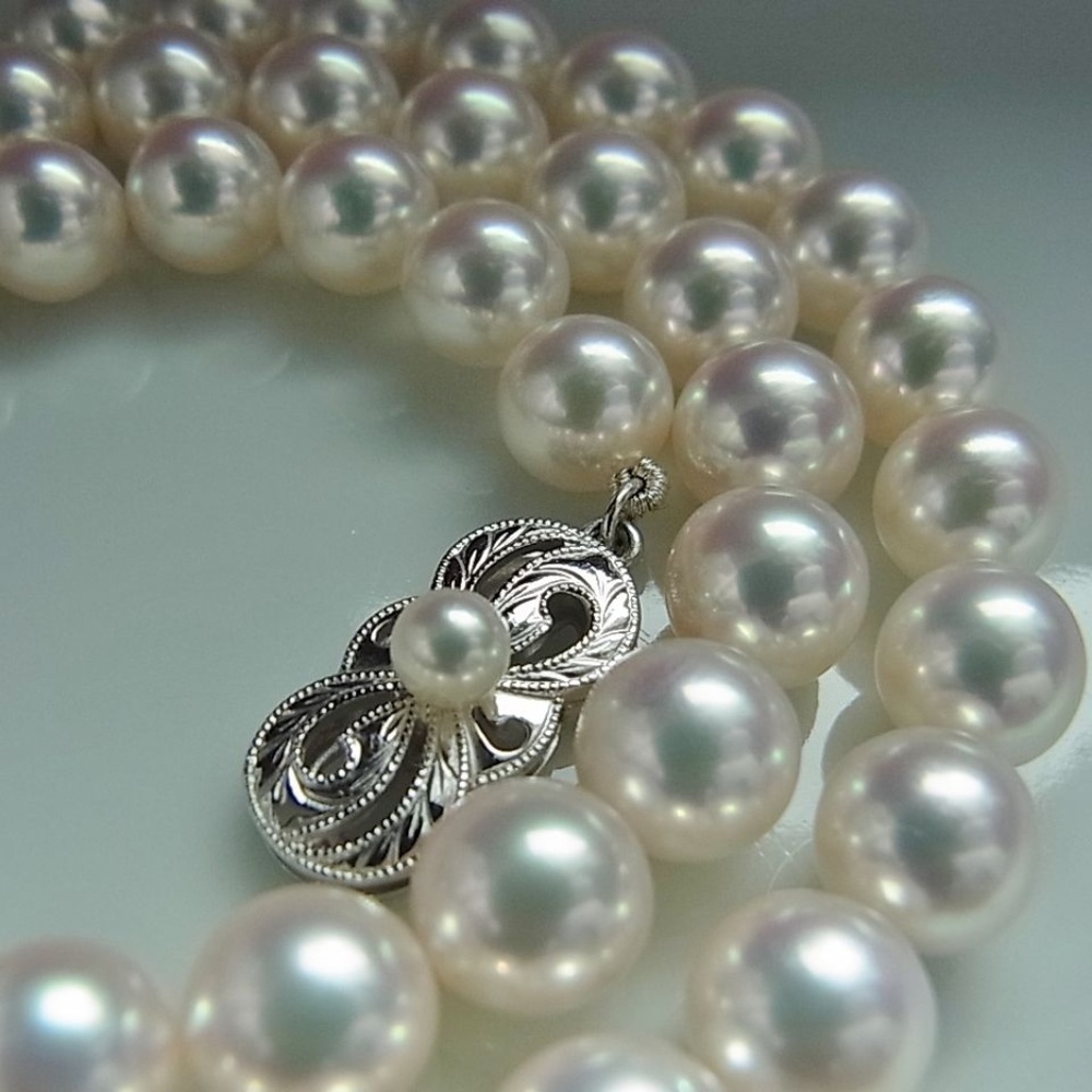 18" Akoya Cultured Pearl Strand Necklace 18K White